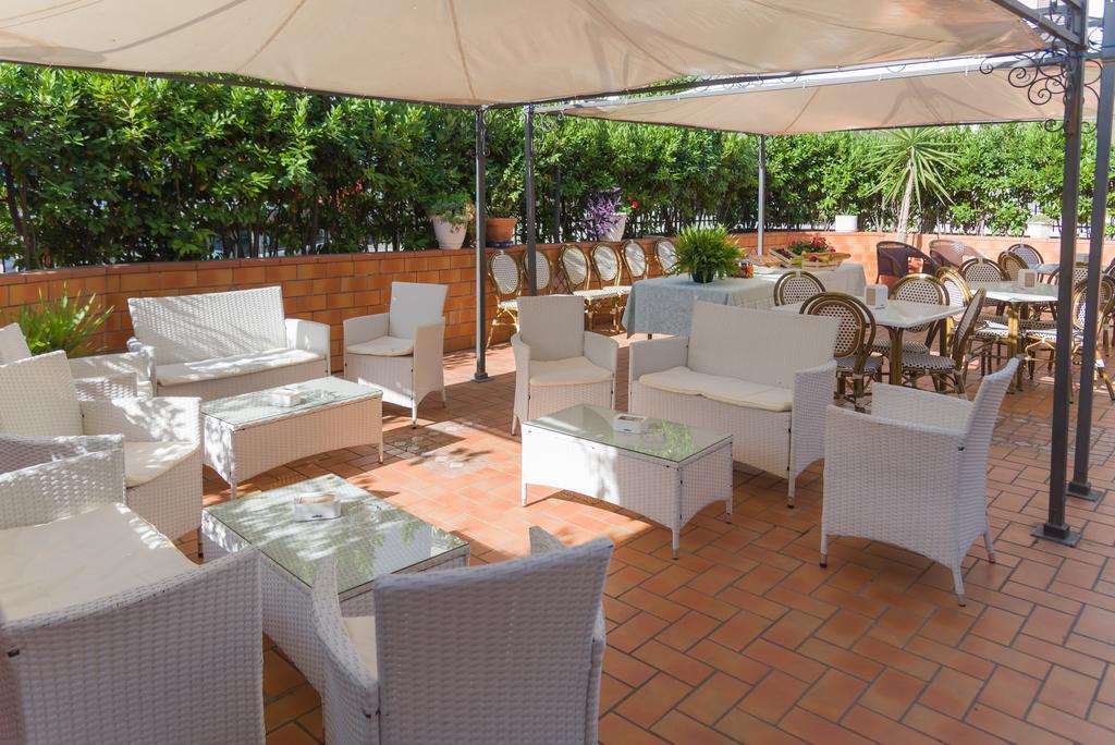 Hotel Alba Del Gargano Mattinata Ngoại thất bức ảnh