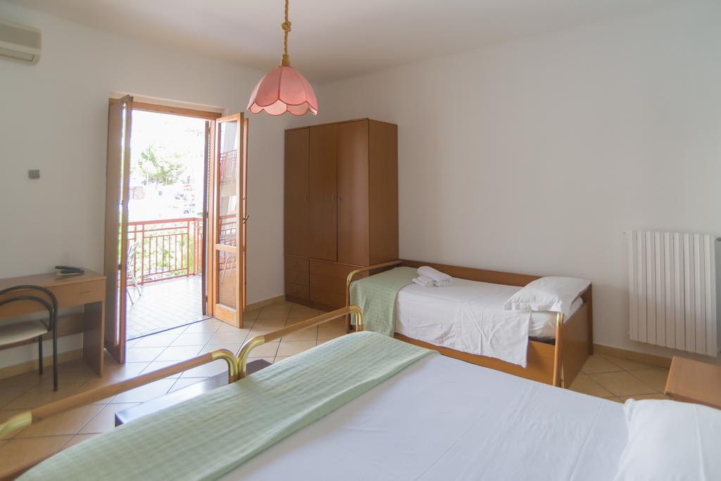 Hotel Alba Del Gargano Mattinata Ngoại thất bức ảnh