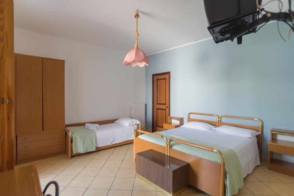 Hotel Alba Del Gargano Mattinata Ngoại thất bức ảnh