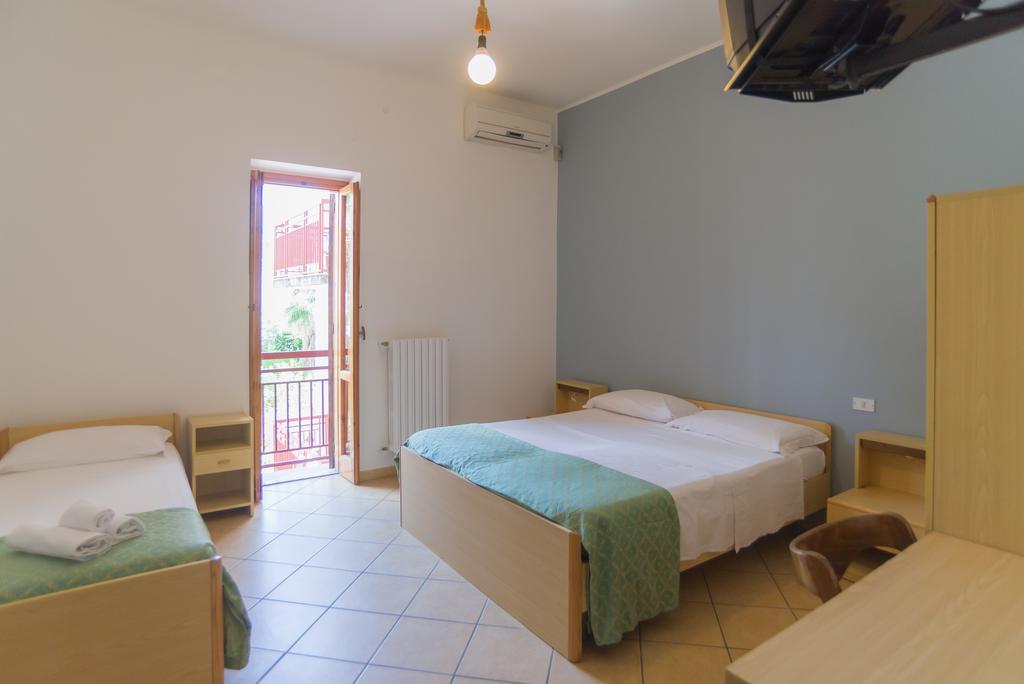 Hotel Alba Del Gargano Mattinata Ngoại thất bức ảnh